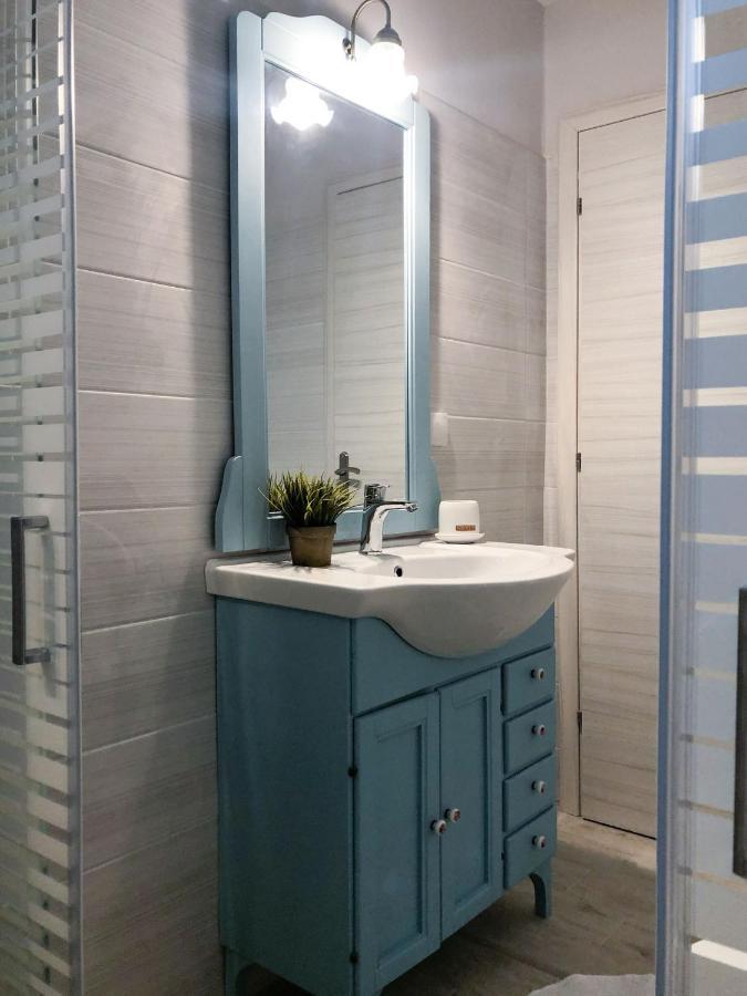Alekas Harbour House Villa Kassiopi Bagian luar foto